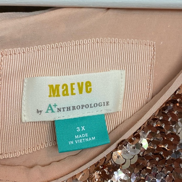 Maeve by Anthropologie rose gold sequin dress with back button closure. - Picture 5 of 5
